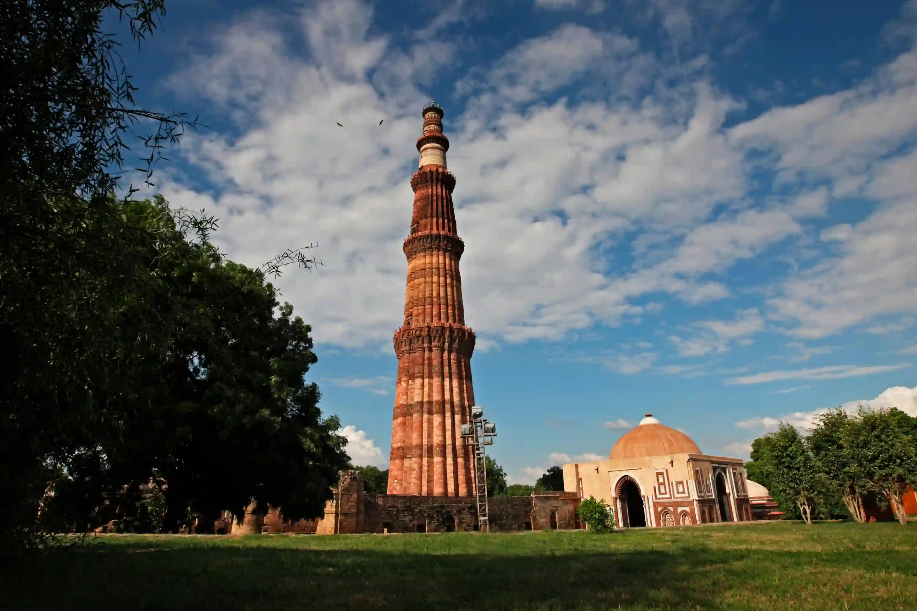 Old Delhi Food Tasting Tour with Chandni Chowk 4 Hours